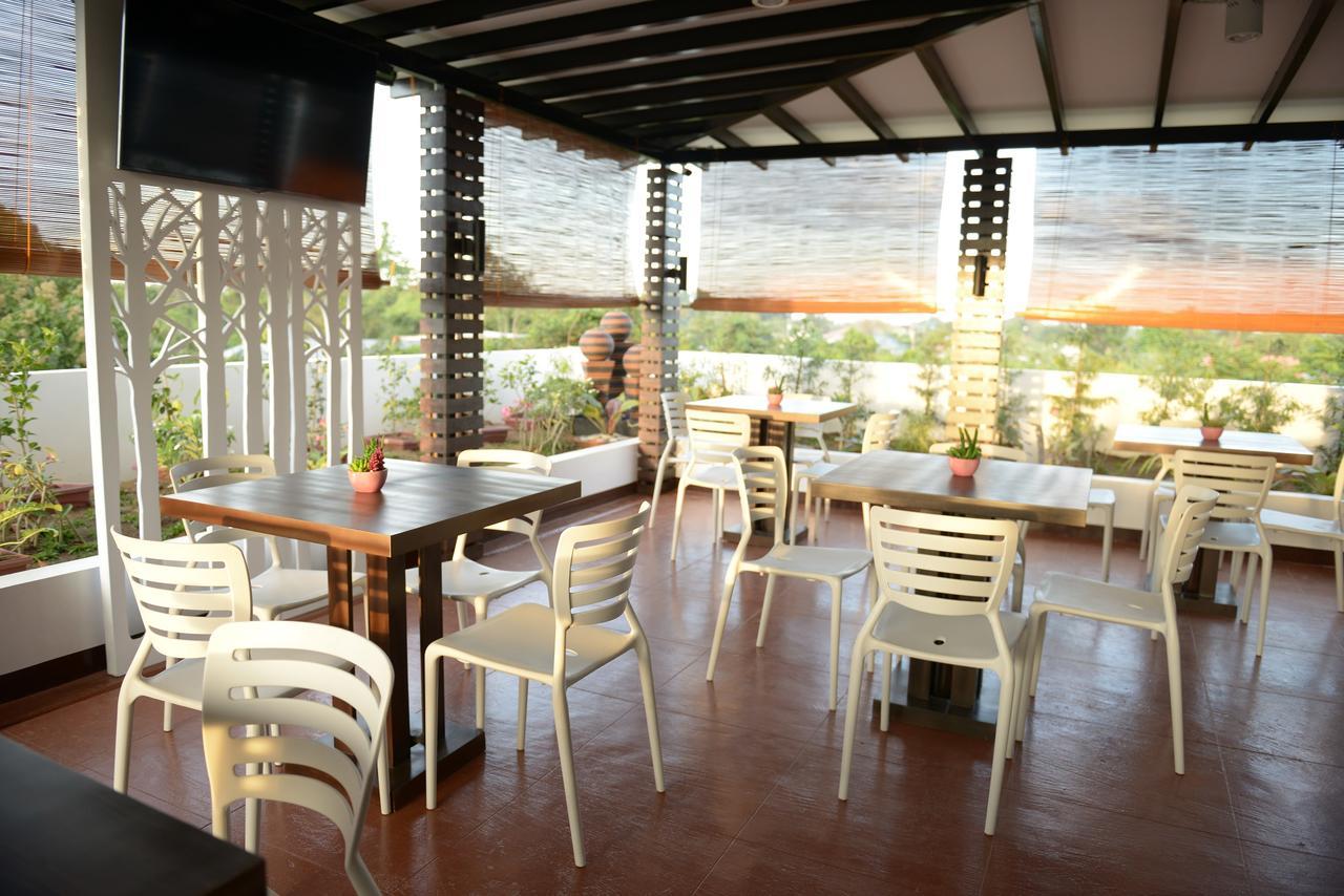 Globetrotter Inn - Palawan Inc. Пуэрто-Принцеса Экстерьер фото