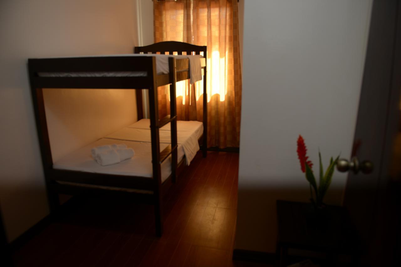 Globetrotter Inn - Palawan Inc. Пуэрто-Принцеса Экстерьер фото